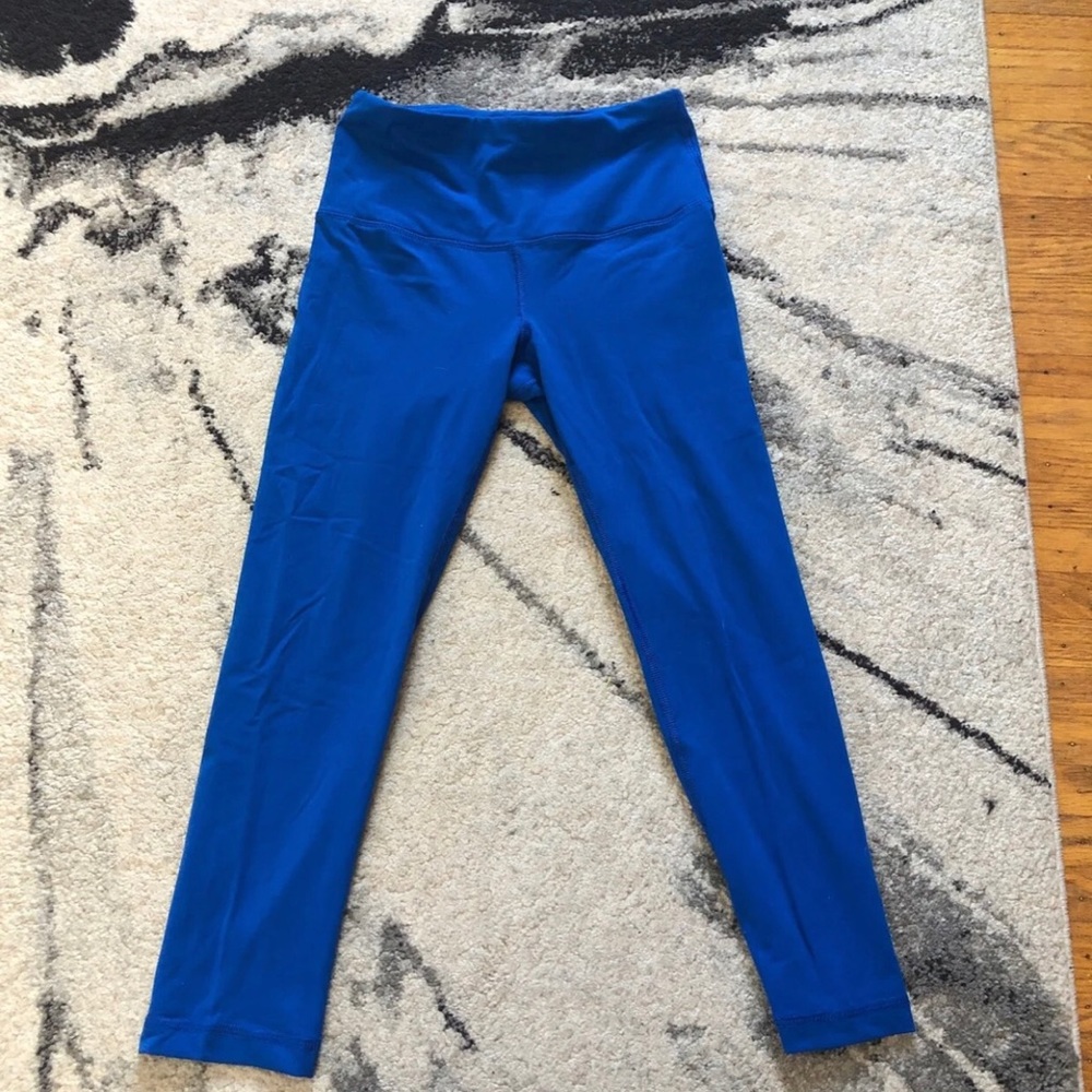 Blue Cropped Leggings